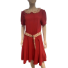 Robe rouge col cerise